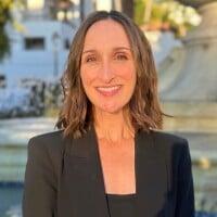 Laura Lone, a sales consultant that used Progressive Partnership Selling to learn how to engage deeper in the sales process